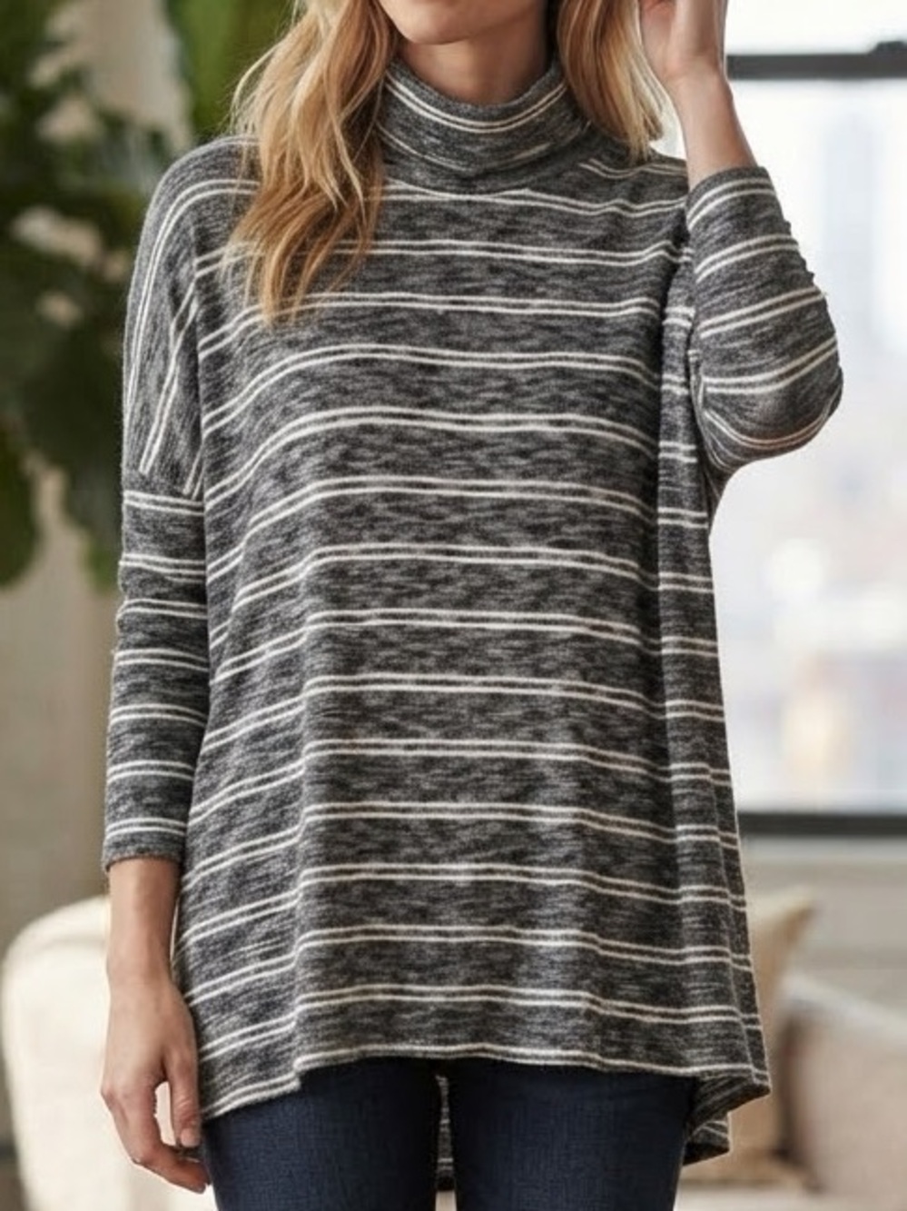 Anthropologie Postmark Striped Swing Turtleneck Top Size XS.